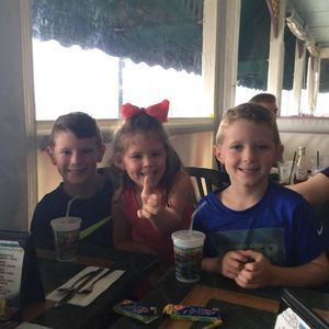 Meet your Posher, Chuck